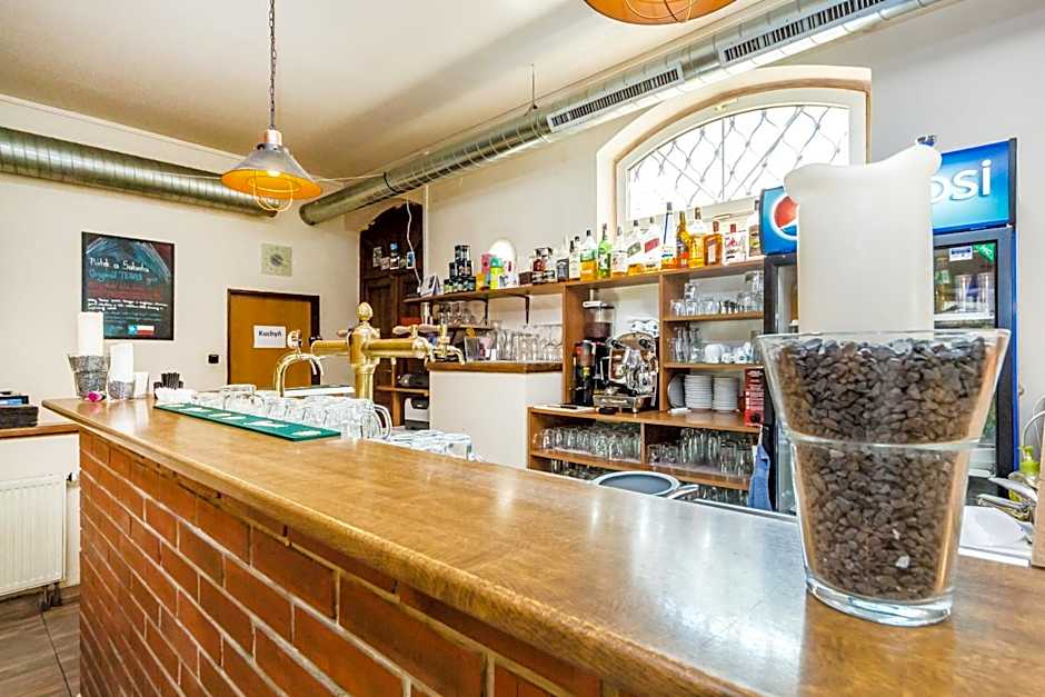 Nová Hospoda - Hotel & Restaurant