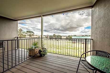 Executive Queen Disabled Room