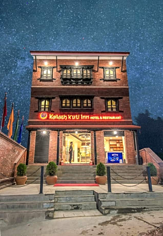 Kailash Kuti Inn
