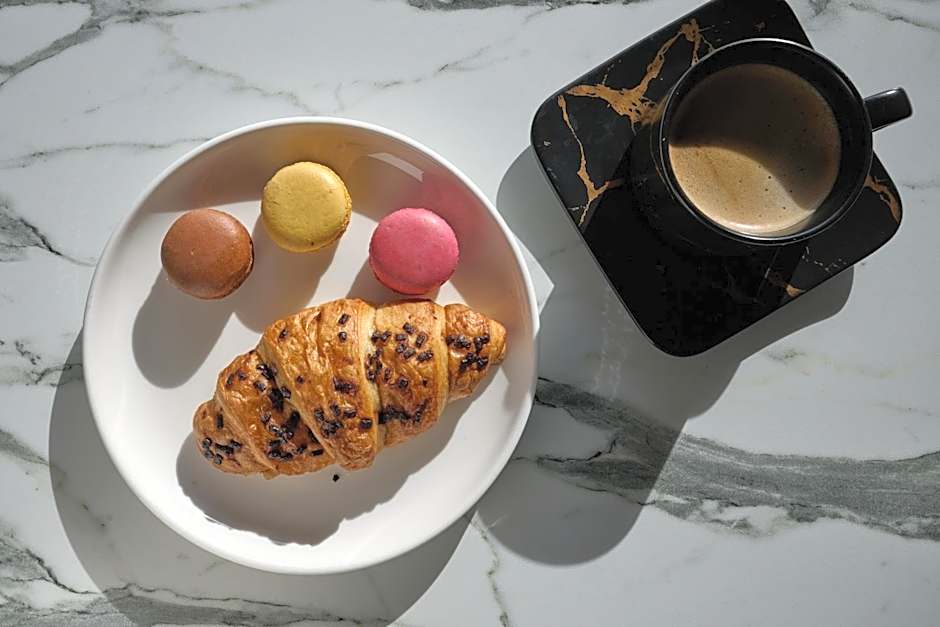 Spark by Hilton Luton