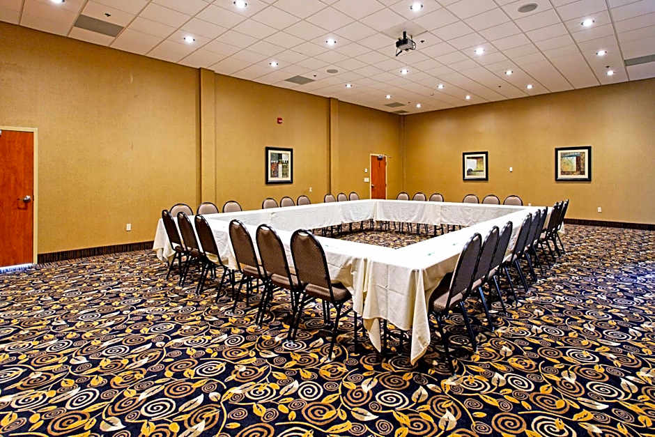 Holiday Inn Hotels Batesville By IHG