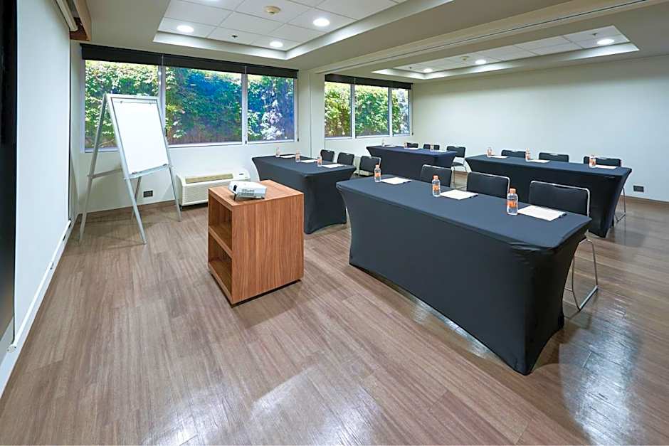 City Express by Marriott Chihuahua