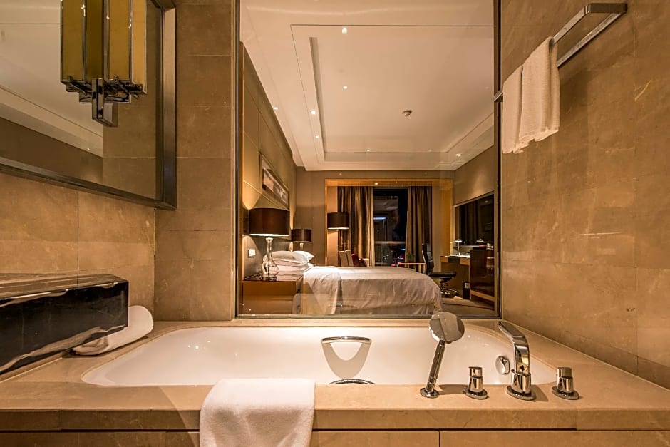 Sheraton Zhenjiang Hotel