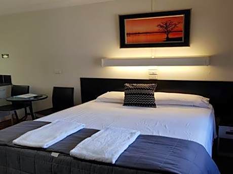Queen Room