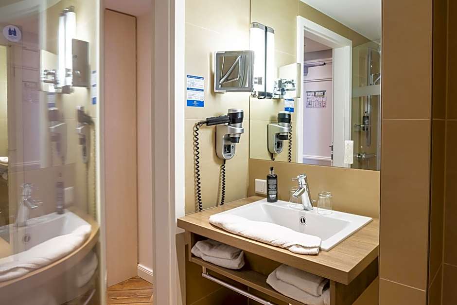 Hotel IV Jahreszeiten Lubeck