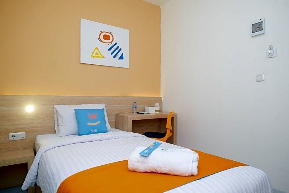 Sans Hotel Aurum Majapahit Semarang