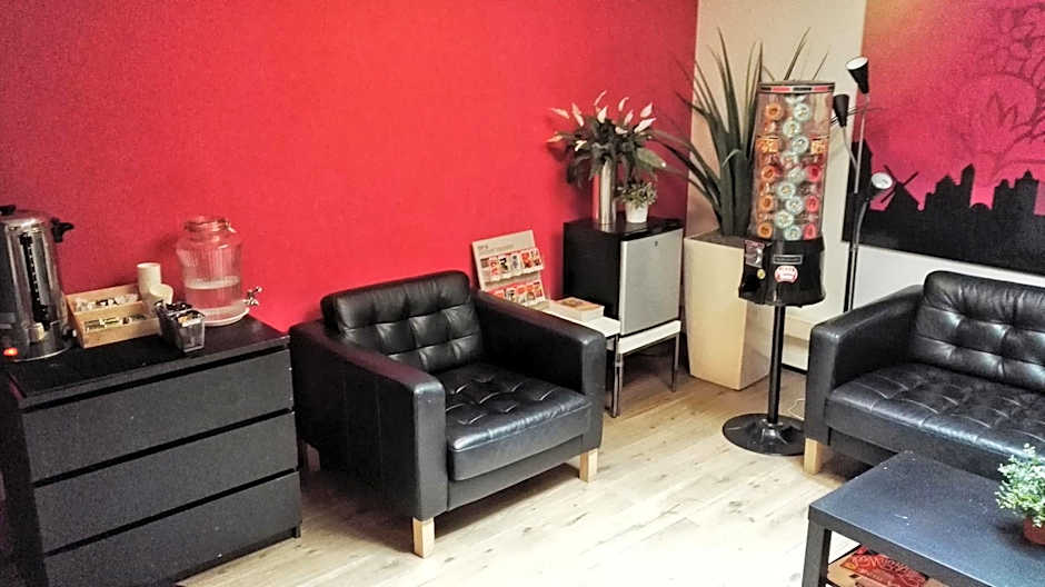 Rembrandt Square Hotel