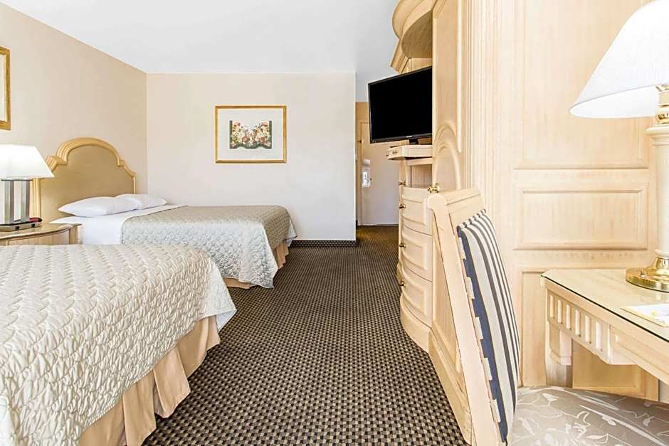 Days Inn by Wyndham Modesto