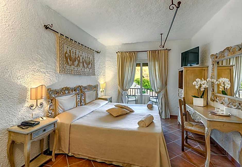 Colonna Grand Hotel Capo Testa
