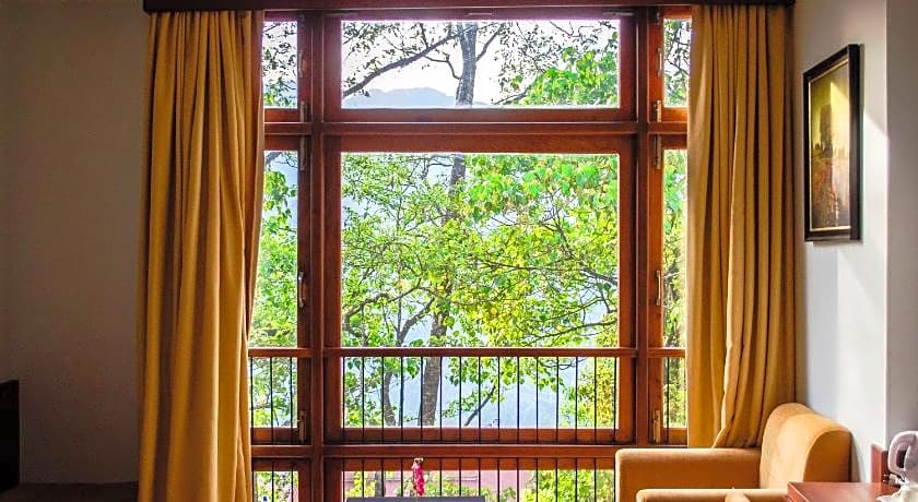 The Golden Crest Hotel