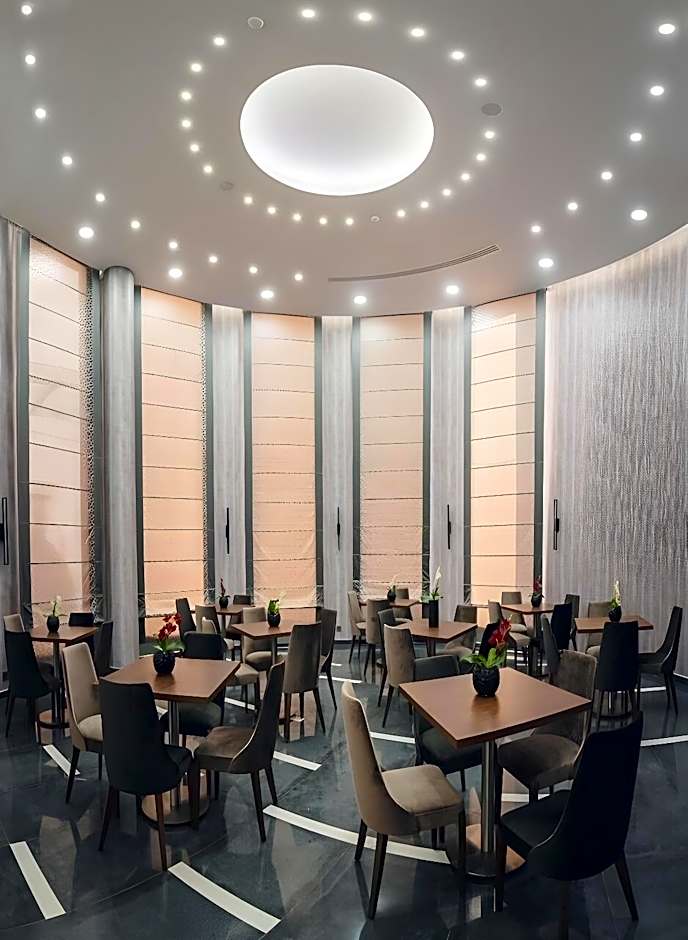 LOUIS V HOTEL LEBANON