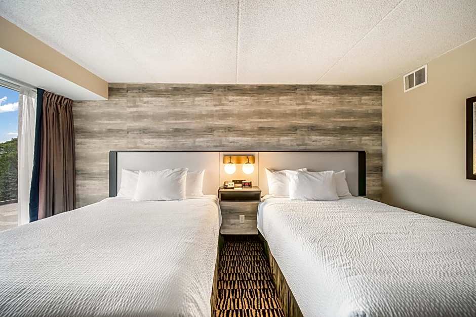 Ramada Plaza by Wyndham Niagara Falls