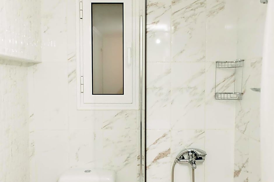 BEST HOUSE, CENTRAL APRTM., AGIOU NIKOLAOU, PATRA