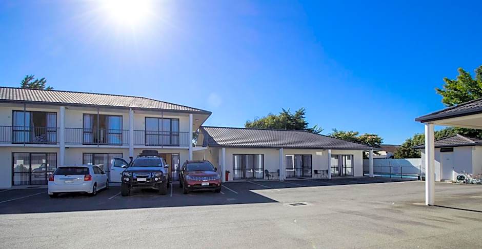 ASURE Phoenix Motor Inn