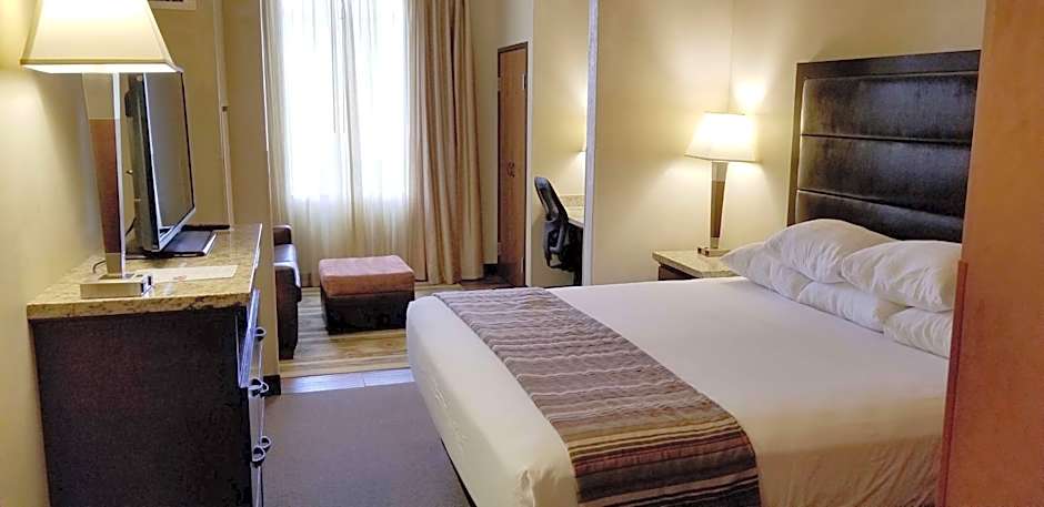 Drury Plaza Hotel Santa Fe