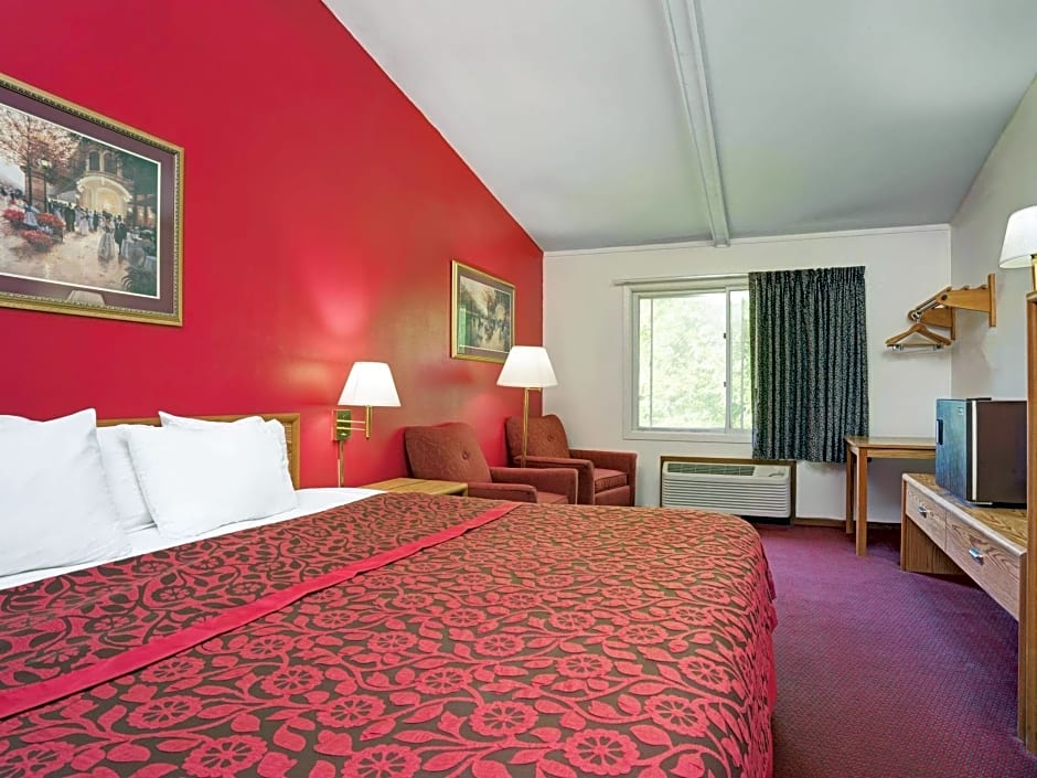 Days Inn by Wyndham Red Wing