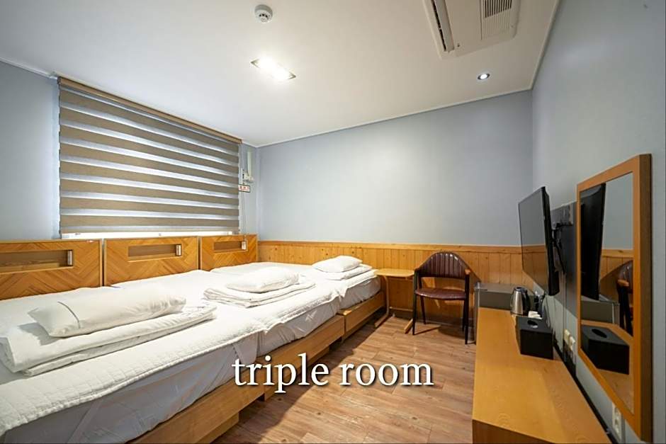 Sea Star Hostel