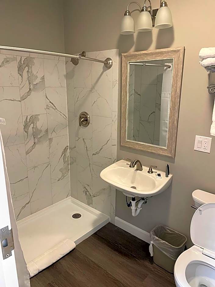 Carolina Pine Inn near Southern Pines-Pinehurst