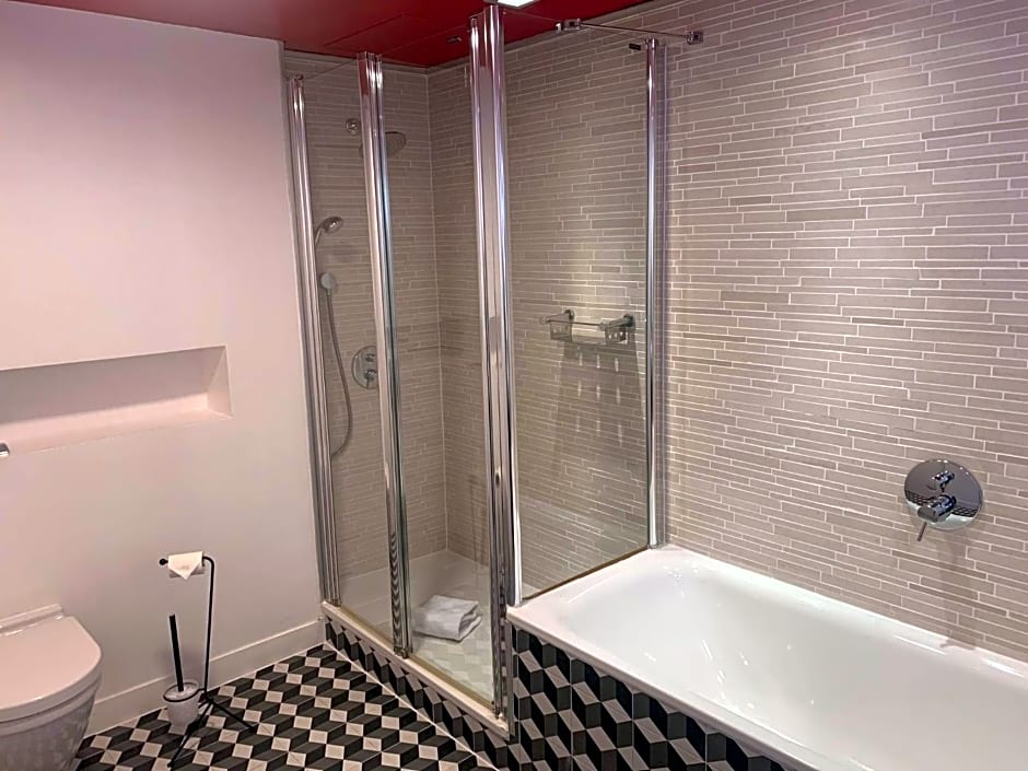 Les Pleiades Hotel-Spa-Restaurant