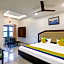 Itsy Hotels Regalia Grand, 500 Mtrs From Madikeri Fort