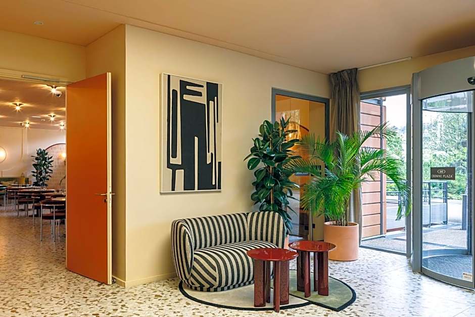 Crowne Plaza Lyon  Cite Internationale By IHG