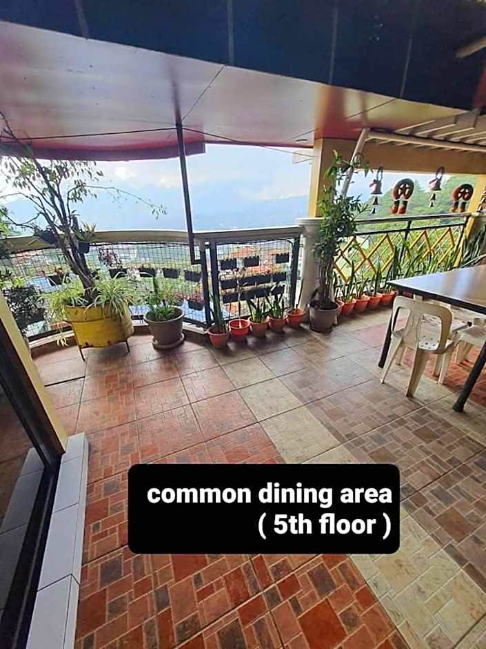 ASHBURN'S TRANSIENT BAGUIO - BASIC SLEEP and GO, LIMITED PAY PARKING, SELF SERVICE