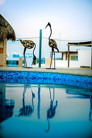 Encanto Riviera Condohotel