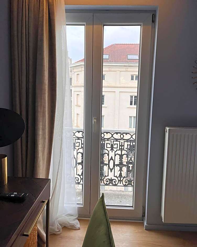 Hôtel La Pièce