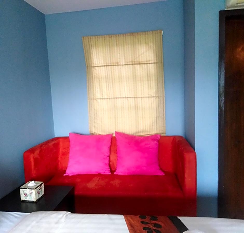 โรงแรมวิลลา พาราดี