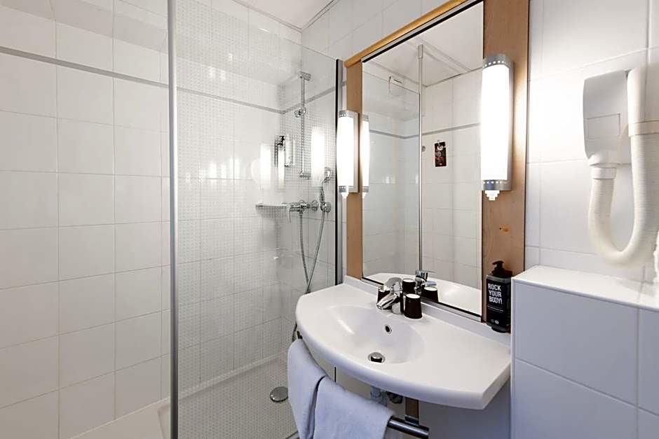 Ibis Paris Grands Boulevards Opera 9e
