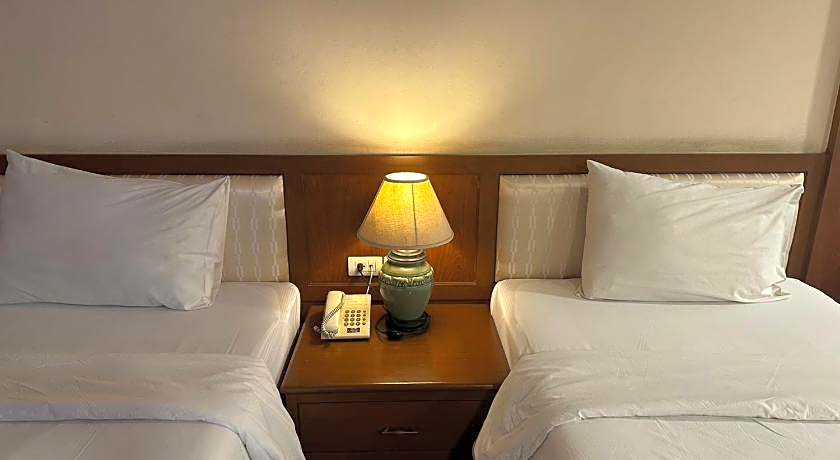 Chakungrao Riverview Hotel