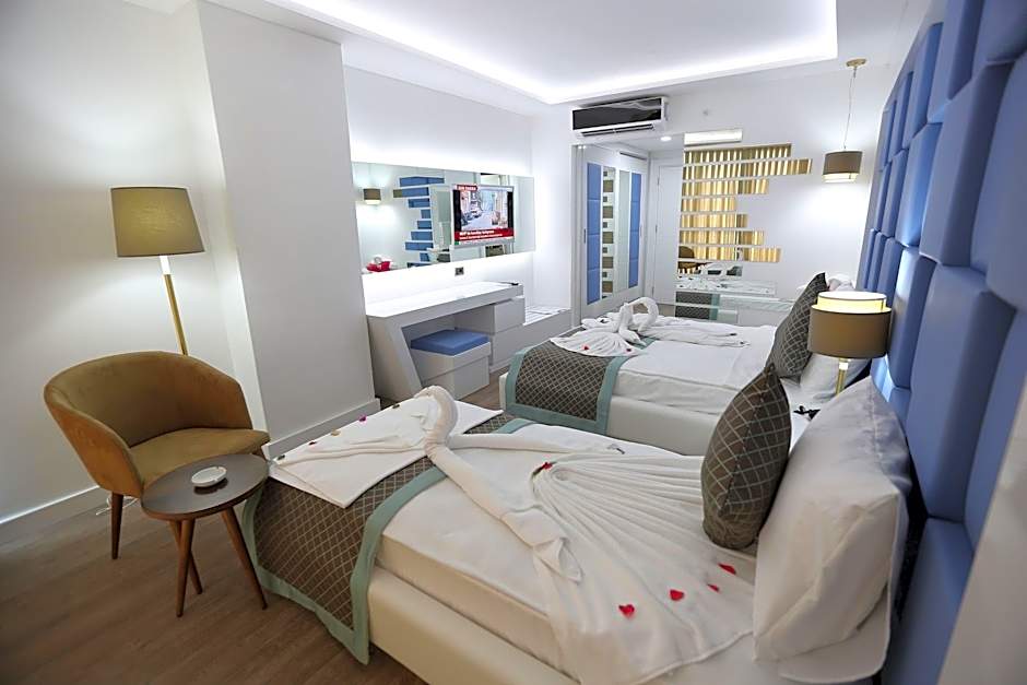 Elips Royal Hotel & SPA