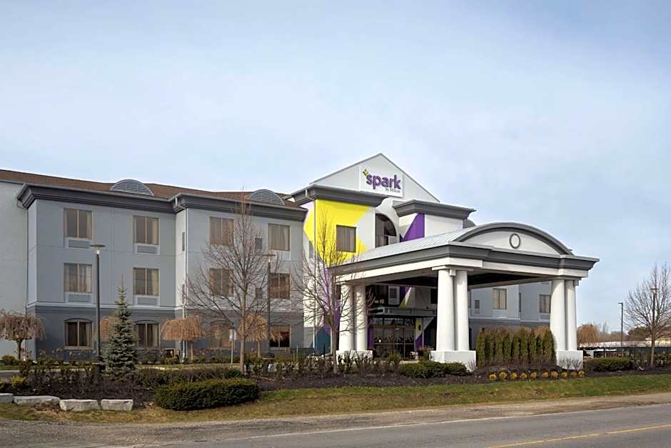 Spark by Hilton Guelph