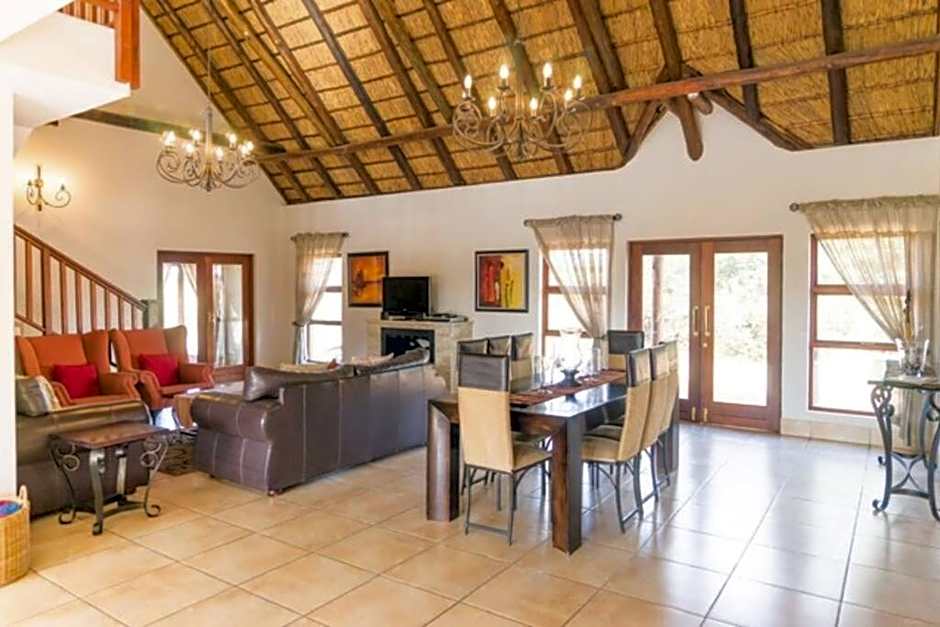 Zebula Golf and Wildlife Estate - Hornbill Paradise Pax 8 - Moi Signature Luxury villa