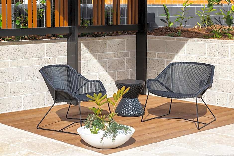 Boardwalk Burleigh Beach - Official