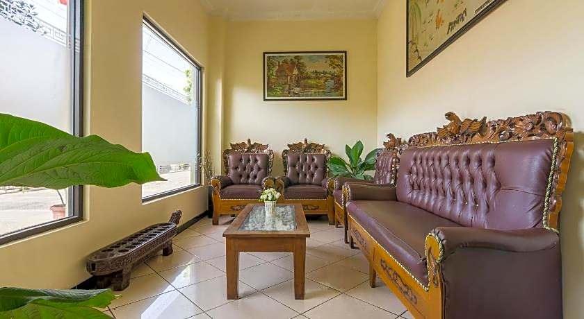 RedDoorz @ Hotel Sartika Yogyakarta