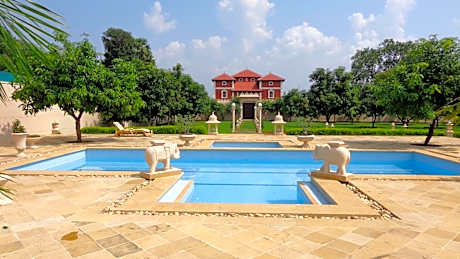 Champaner Heritage Resort