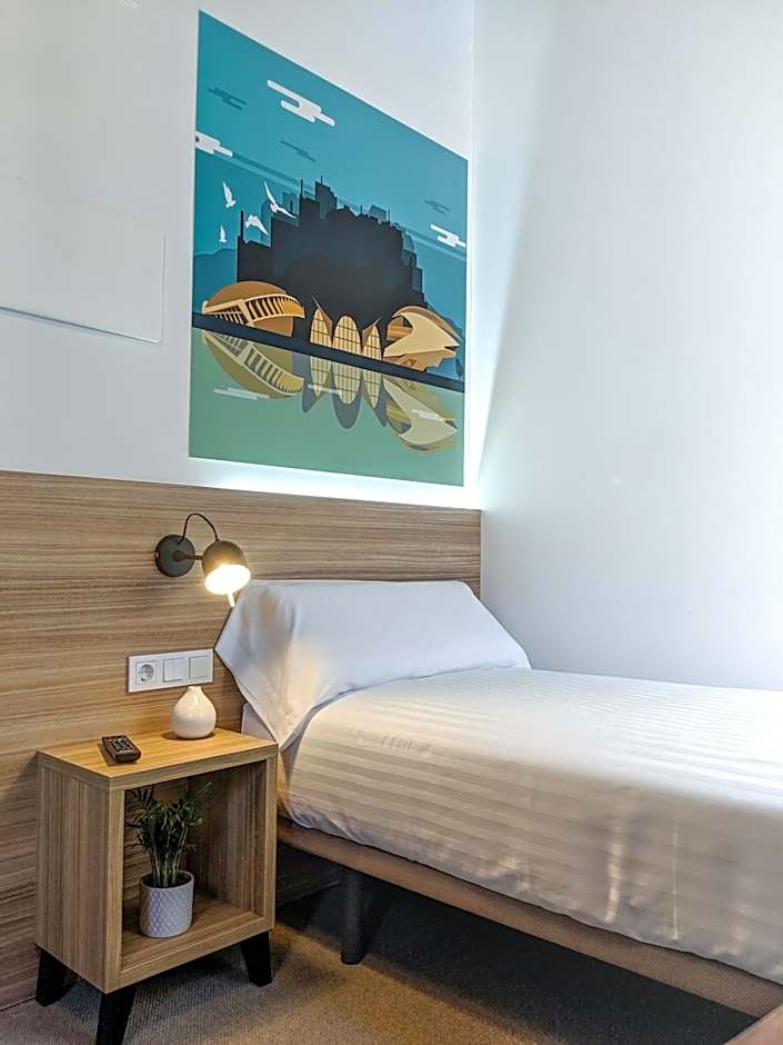 Original Domino House