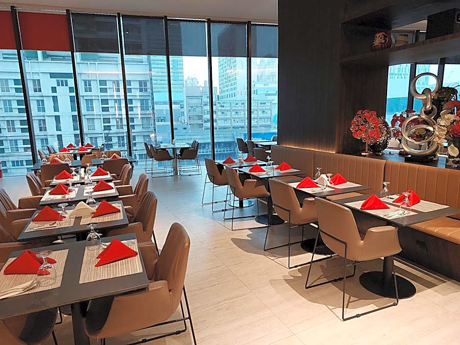 Red Hotel Cubao, Quezon City