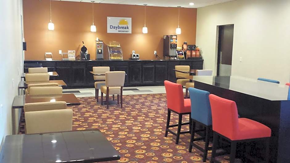 Days Inn by Wyndham Henryetta
