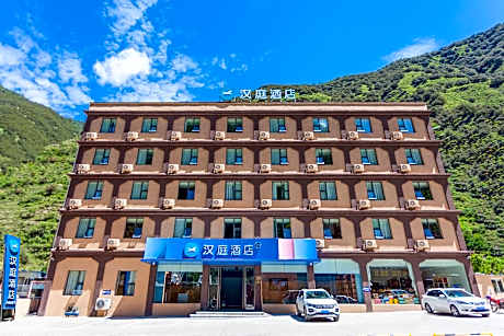 Hanting Hotel Ganzi Yajiang County