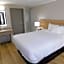 Days Inn by Wyndham Effingham