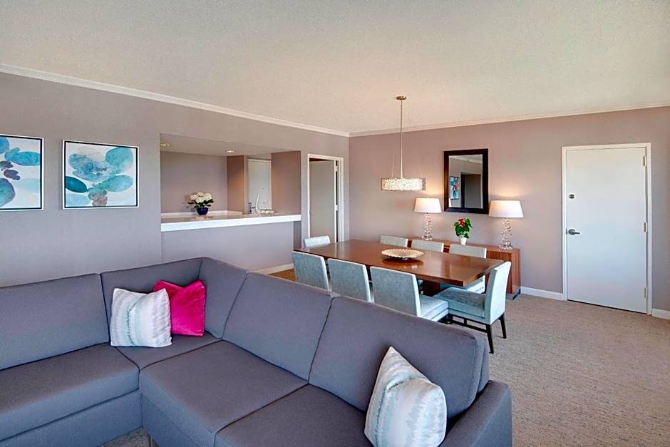 The Westin Dallas Park Central