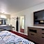 Studio 6 Suites Santa Ana, CA
