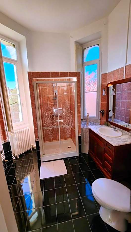 Château Pontet d'Eyrans & Spa