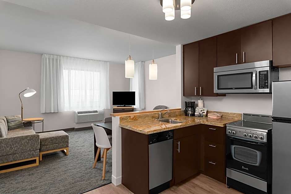 TownePlace Suites by Marriott Denver Airport at Gateway Park