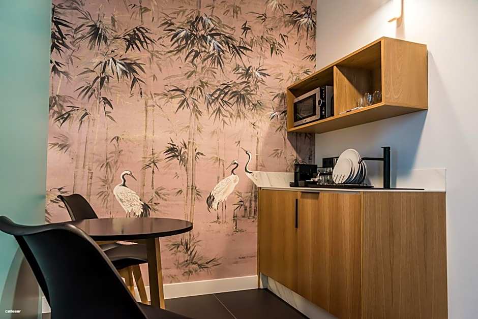 Welldone Quality - Crystal pool