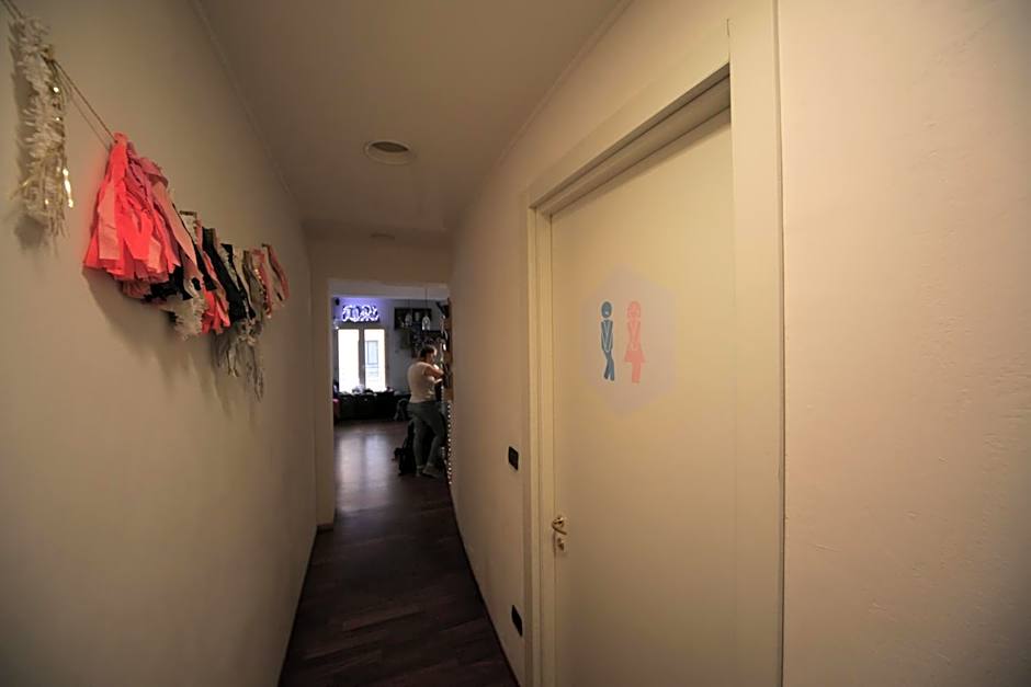 Dopa Hostel