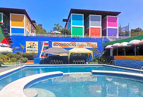 RedDoorz @ Boondocks Cabins Resort