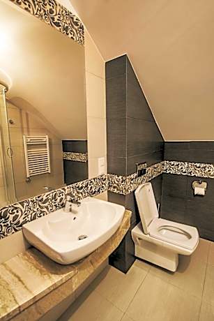 Comfort Quadruple Room